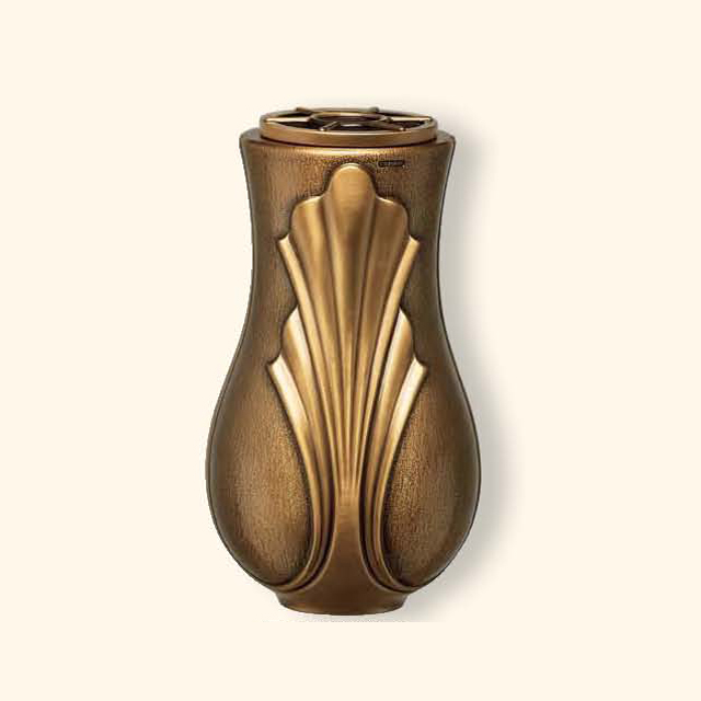 Ваза из бронзы 05010/20