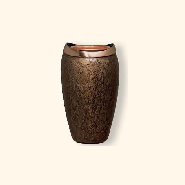 Ваза из бронзы 05116/20